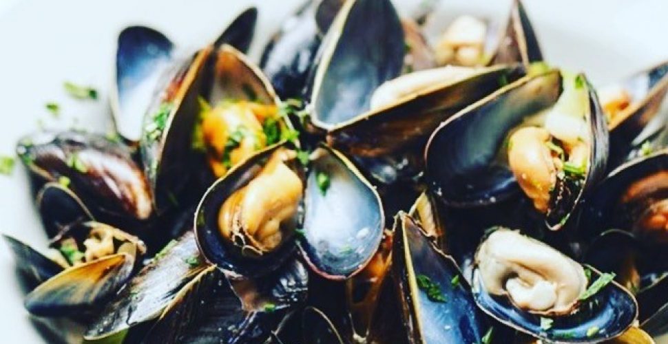 Best Places To Eat Mussels In London Le Garrick